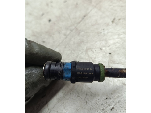 Vstřikovač 06E906031A, 06E095D Audi Q7 4M