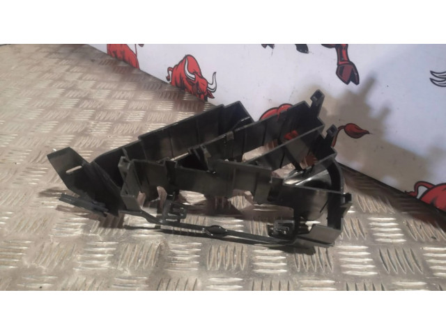 Другая деталь салона