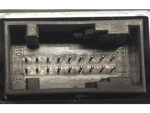 Přístrojová deska Volkswagen T-Roc 2017 2GJ920310B, 2GJ920310B