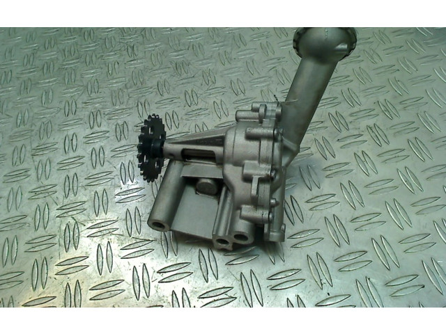 Масляный насос  K9K-638 150003395r, 150003395R  Renault Clio IV 