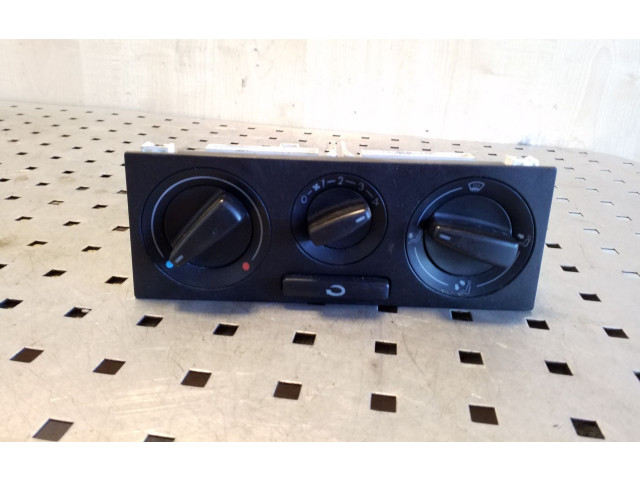 Блок управления климат-контролем 1J0819045E   Volkswagen PASSAT B5