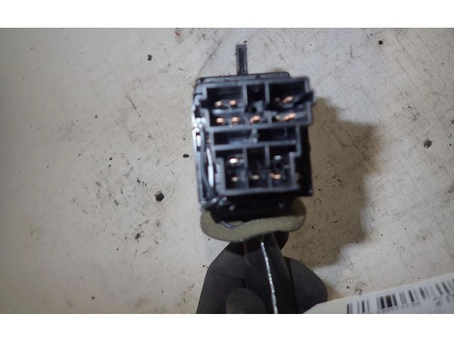 Ручка поворотов/ фонарей Peugeot 306 для двигателя DHY