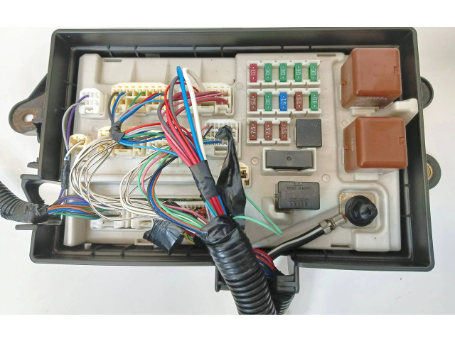 Блок предохранителей  8267050080, 3H220340   Lexus LS 430    