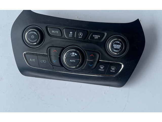 Блок управления климат-контролем 68285935AB, 0648C   Jeep Cherokee