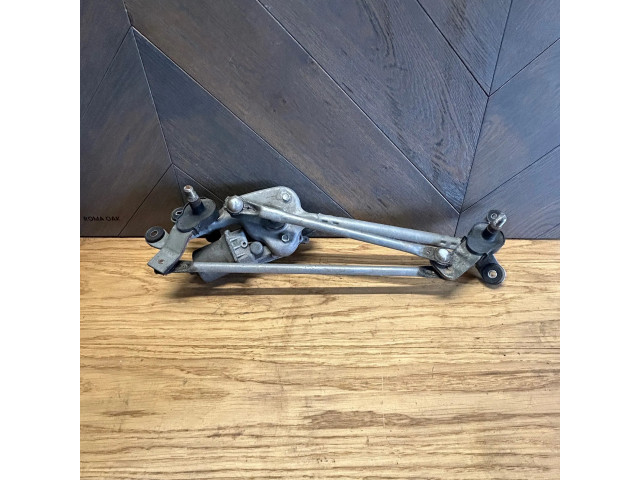 Моторчик дворников 6826C065    Honda HR-V