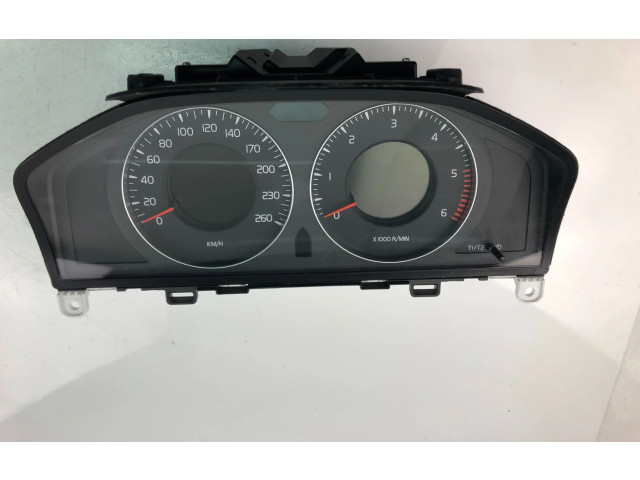 Панель приборов 31270899AA   Volvo V70       