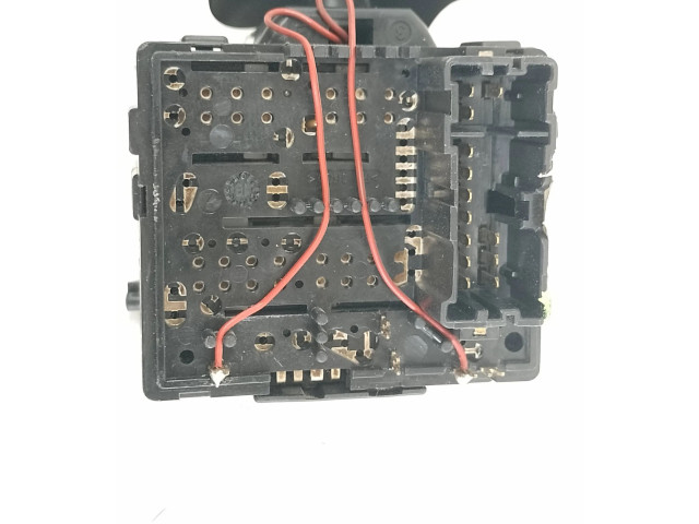 Ручка стеклоочистителей 681727472R Dacia Dokker