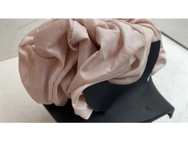 Подушка безопасности водителя 3C8880201K   Volkswagen PASSAT CC