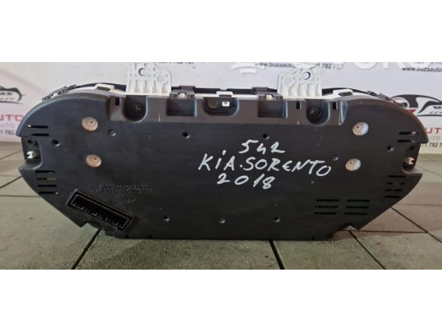 Панель приборов KIA Sorento