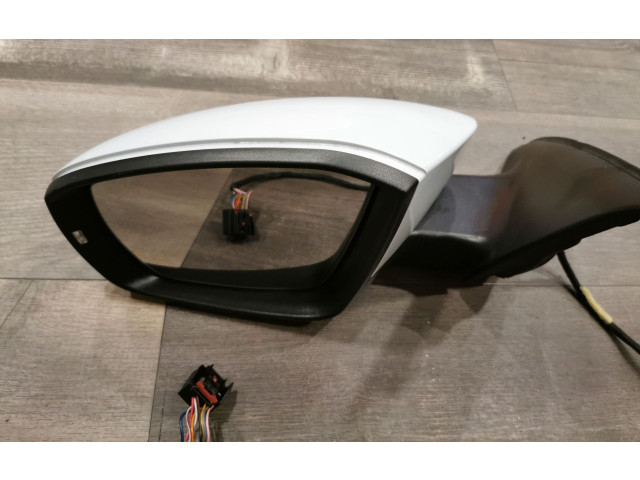 Зеркало электрическое Skoda Octavia Mk3 (5E) 2013 - 2019 года