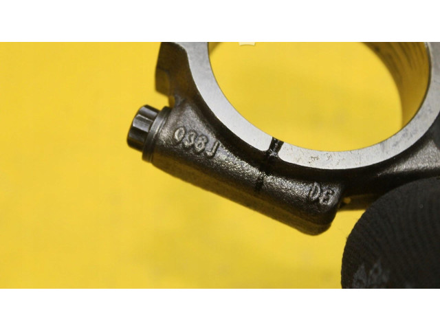 Píst    Audi A8 S8 D4 4H     