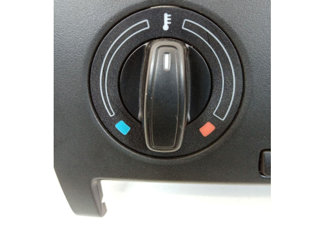 Блок управления климат-контролем 5JA820045A, 0002   Skoda Rapid (NH)