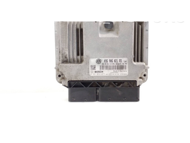Řídící jednotka 03G906021PD, 03G906021CG   Volkswagen Caddy 2008