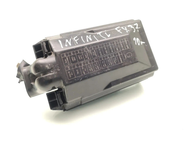 Блок предохранителей 7154-9721-30 Infiniti FX