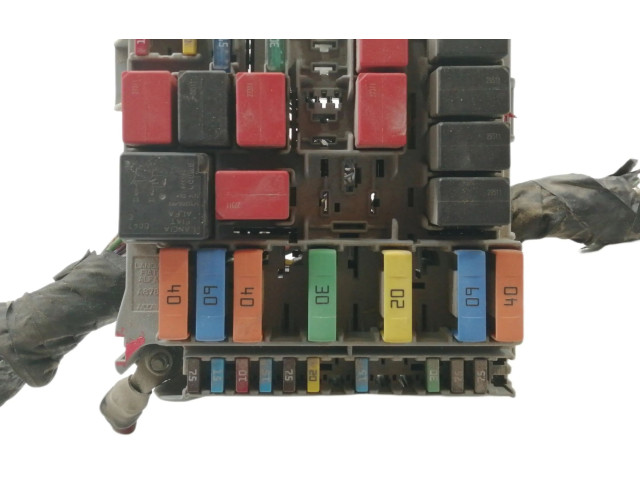 Pojistková skříňka Řídící jednotka BSM 51905216 Peugeot Bipper 2012