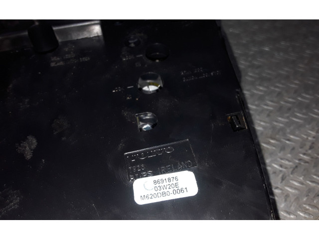 Блок управления климат-контролем 8691876   Volvo V70