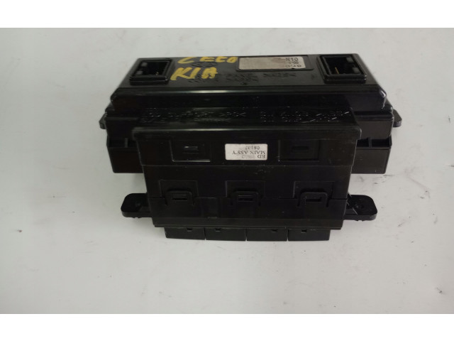 Экран/ дисплей / маленький экран 957101H700   KIA Ceed    