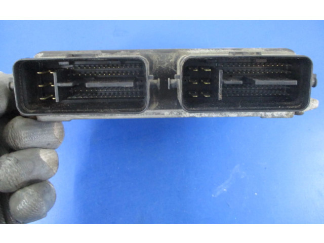 Блок управления двигателем Блок управления 1860A824, 1860A824 Mitsubishi Colt CZ3