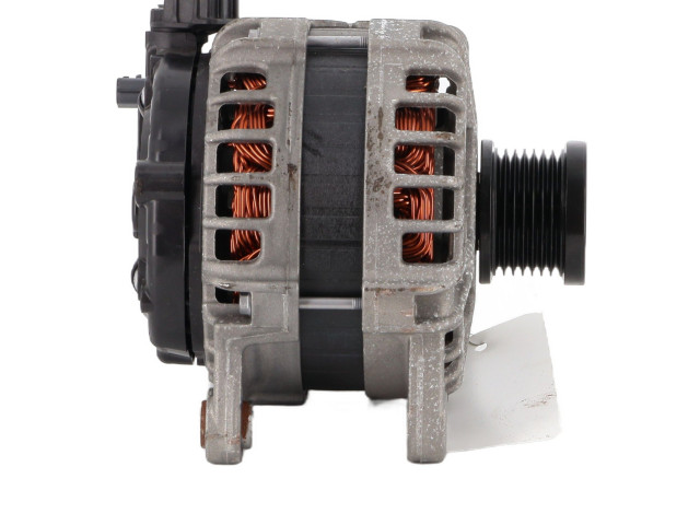 Генератор 231002175R Dacia Sandero III