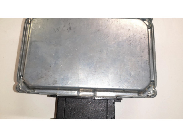 Блок управления 13514308, 510558799 Opel Insignia B