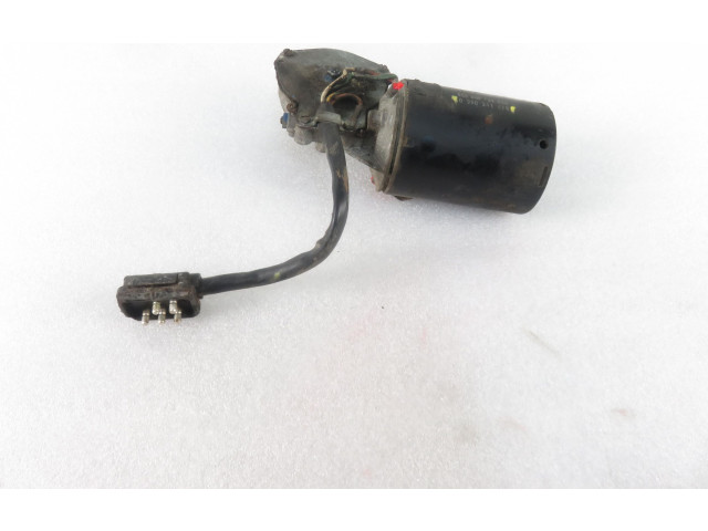 Двигатель стеклоочистителей       Mercedes-Benz W123  1976 - 1985 года   