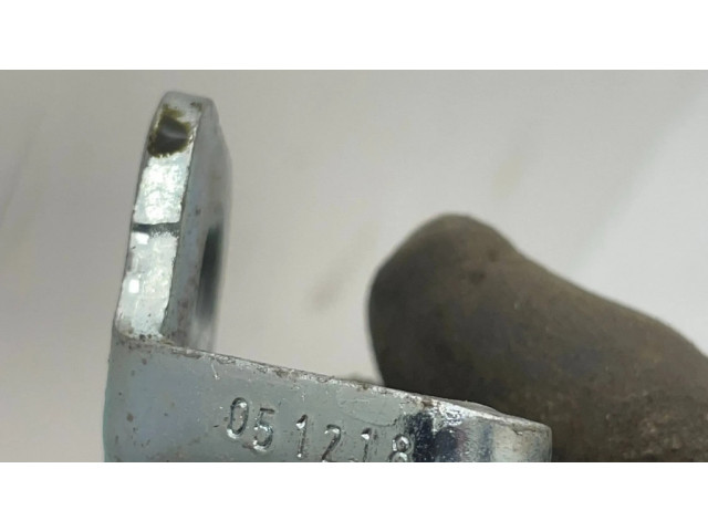 Передний замок