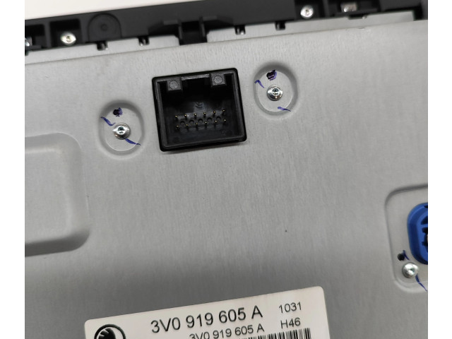 Дисплей    3V0919605A   Skoda Superb B8 (3V)