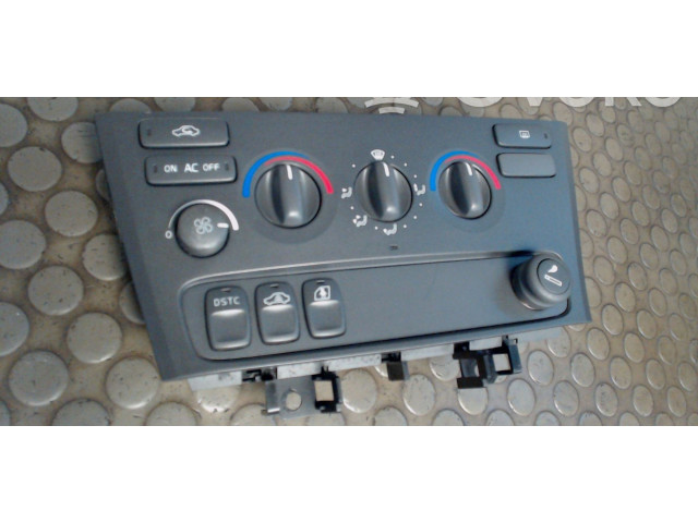 Блок управления климат-контролем 8682928, NICHTZUTREFFEND   Volvo V70