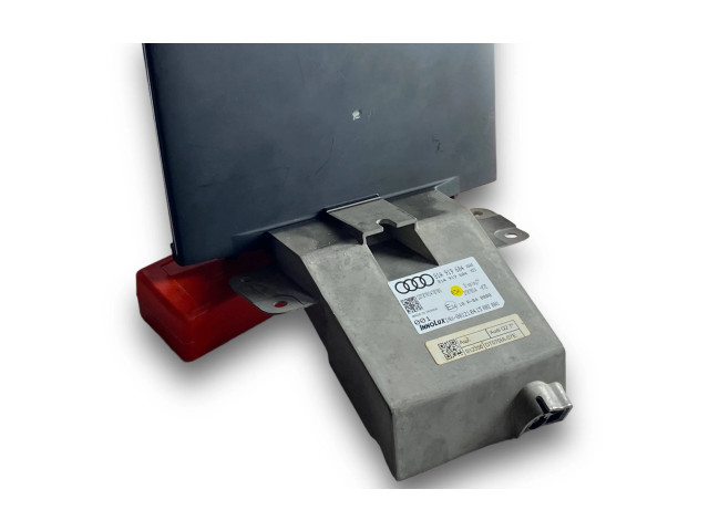 Дисплей    81A919604   Audi Q2 -