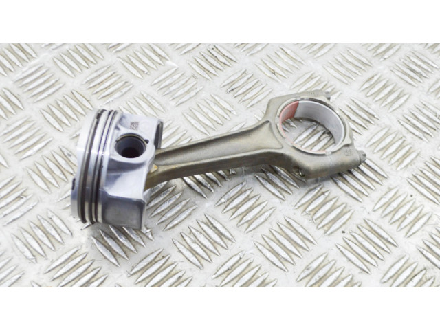 Píst 8571012, 8473776 BMW X4 G02 pro benzínový motor 2.0