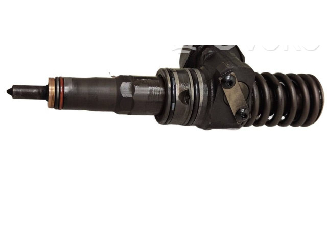 Форсунка 038130073BN    Volkswagen Jetta V  BLS 