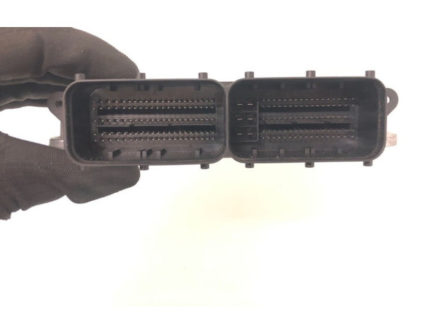 Řídící jednotka 055265316B, 0261S11305   Alfa Romeo Giulia 2017