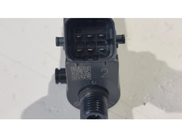 Форсунка 31452113    Volvo XC90 для дизельного двигателя D 4204 T11 2