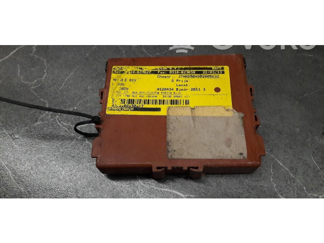 Блок управления    Lexus HS