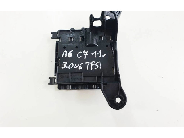 Pojistková skříňka Audi A6 C7 2011