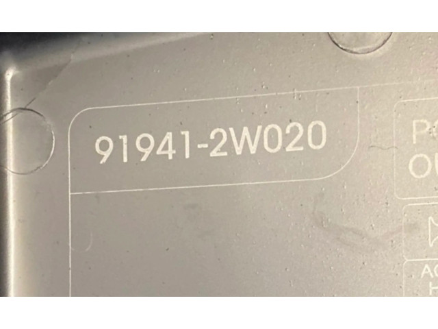 Pojistková skříňka 919412W020, N912102W854 Hyundai Santa Fe 2014