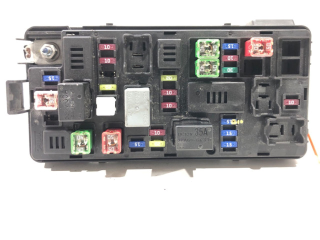 Блок предохранителей     Chevrolet Spark    