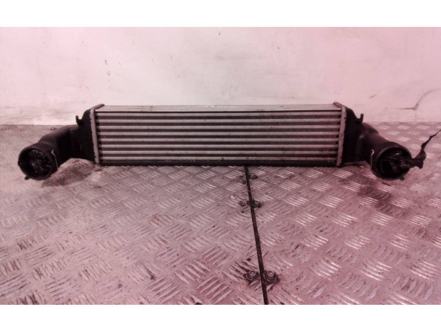 Радиатор интеркулера BMW X3 E83 2003 - 2010 года