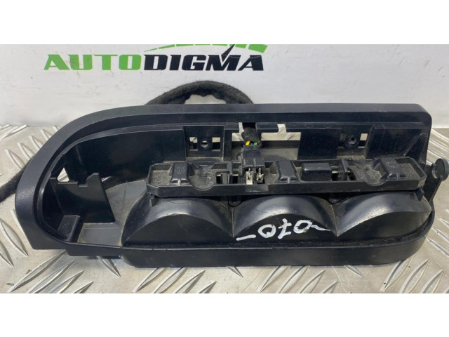 Brzdové světlo 4502, OEM Citroen Berlingo 2007