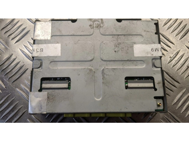 Řídící jednotka B3M918881A Mazda 121 1992