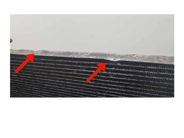 Интеркулер  B200260, 05030378   Volvo V70 