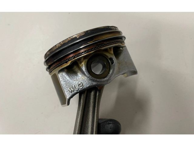 Píst 02606LJ1, WU3 Audi A3 S3 8V