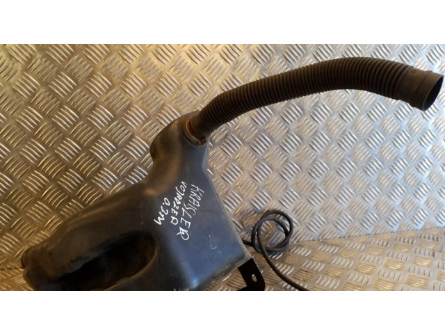 Бачок оконной жидкости