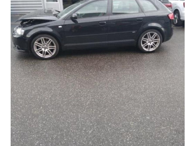 Руль Audi A3 S3 A3 Sportback 8P 2005 - 2013 года