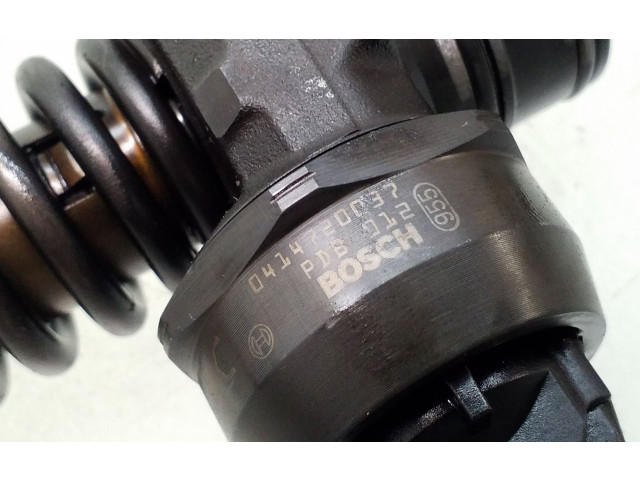 Форсунка 0414720037, 038130073AJ Volkswagen Bora ATD