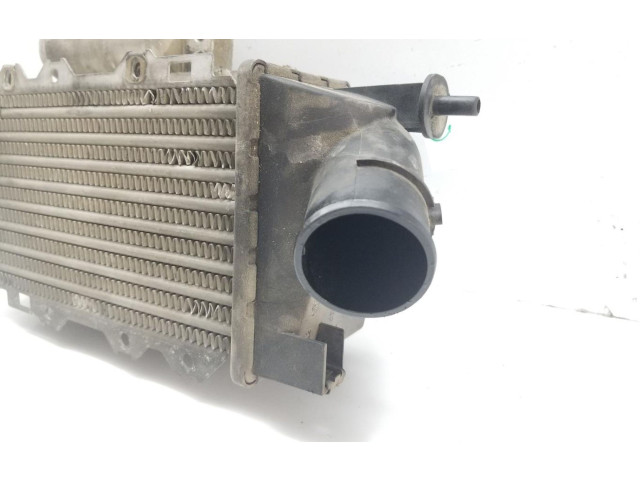 Интеркулер 52475657 Opel Vectra B