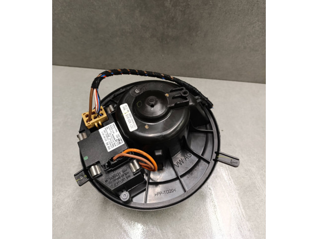 Řídící jednotka 3C1820015T, 3C0907521F Volkswagen Tiguan 2013