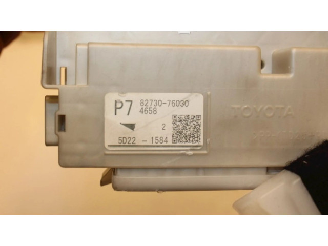 Pojistková skříňka Lexus CT 200H 2015