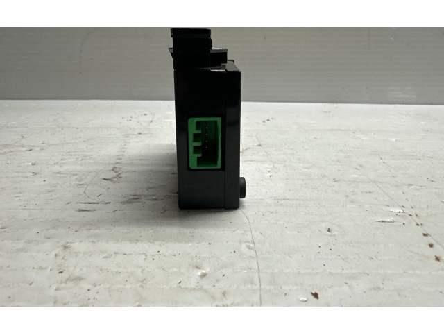 Блок управления 31324668   Volvo XC90