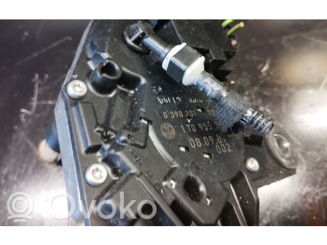 Моторчик заднего дворника 1T0955711    Volkswagen Touran I